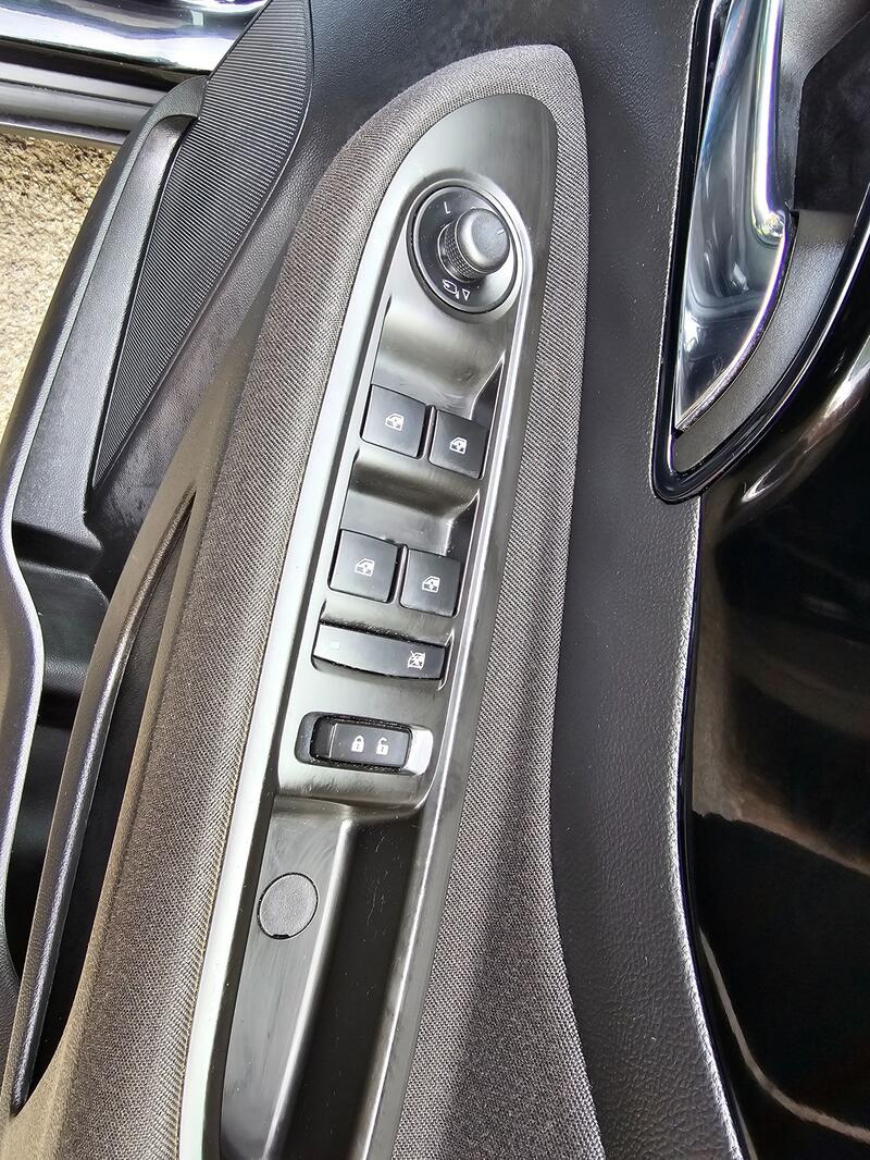 VAUXHALL MOKKA X