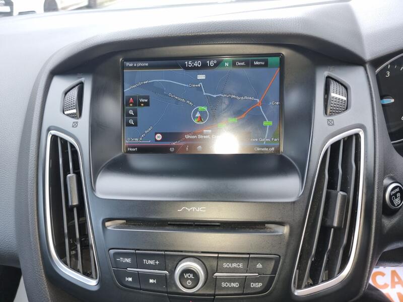 FORD FOCUS