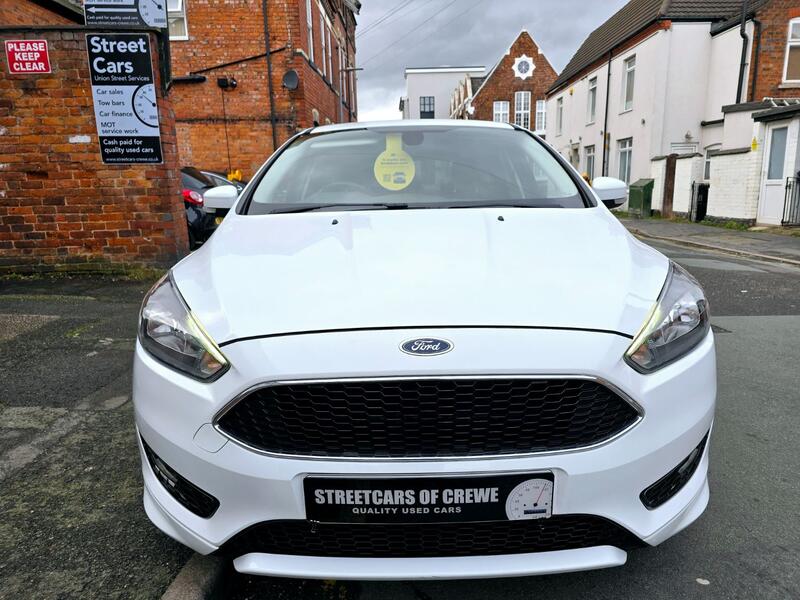 FORD FOCUS