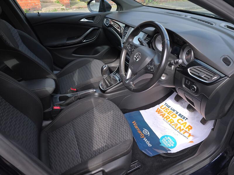 VAUXHALL ASTRA