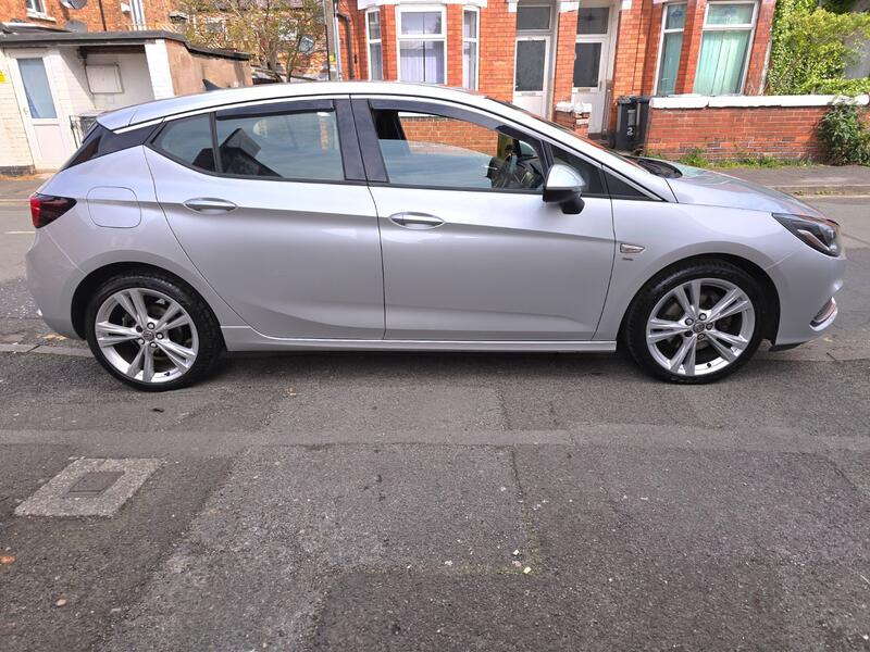 VAUXHALL ASTRA