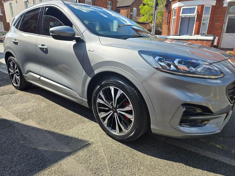 FORD KUGA